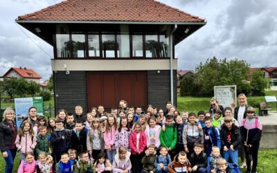 Izlet pun znanja i zabave – učenici razredne nastave PŠ Ivanovci i PŠ Harkanovci u